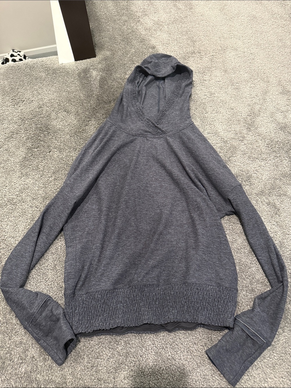 lululemon athletica Lightweight Hooded Sweater - Heather Navy